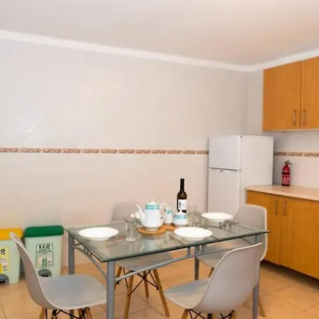 The Albufeira Concierge - Albufeira House بيت للعطل *